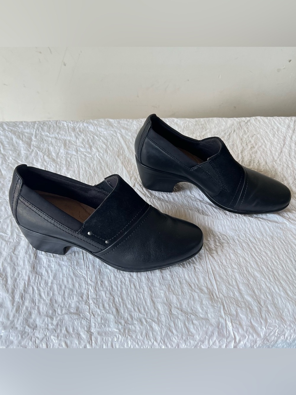 Clarks Black Low Block Heel Slip-On Dress Shoes